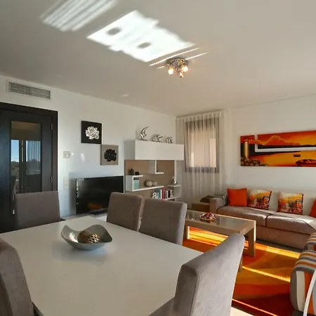 Monte Laguna - Clever Details