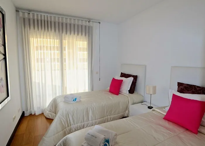 Monte Laguna - Clever Details * Βιλαμούρα