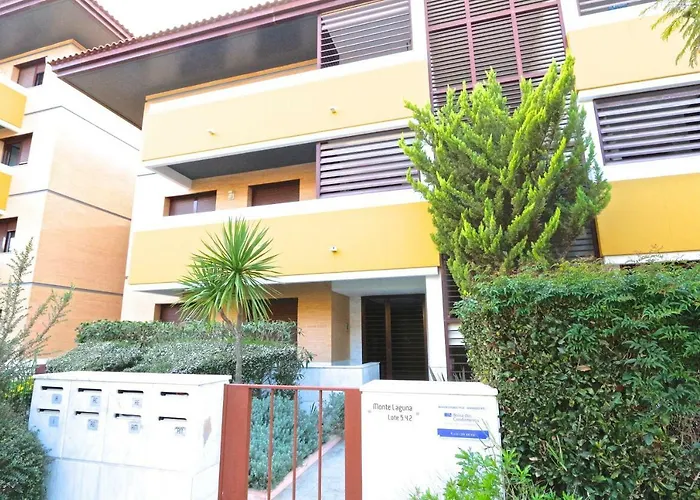 Monte Laguna - Clever Details *