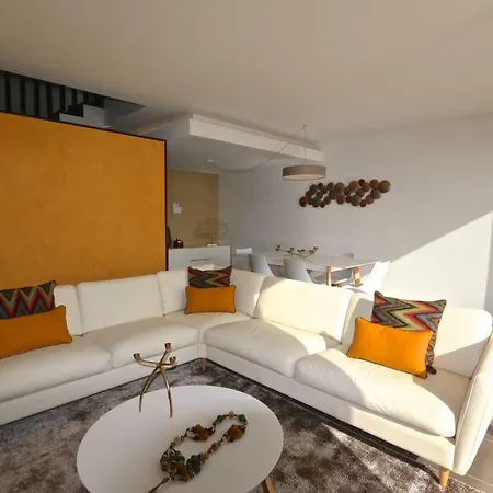 Monte Laguna - Clever Details *