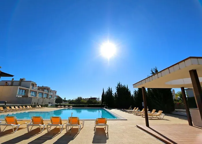 Monte Laguna - Clever Details فيلامورا