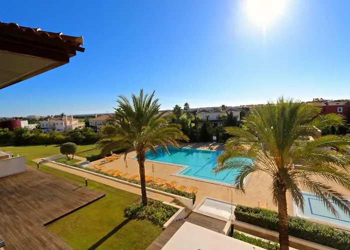 Monte Laguna - Clever Details